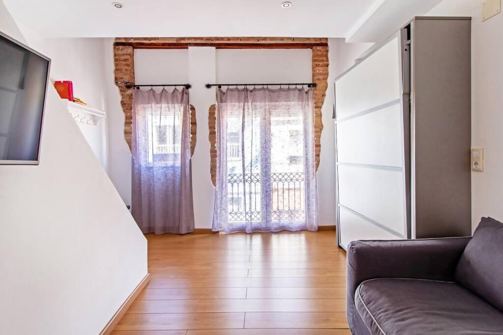 Apartamento Con Terraza Privada Cerca De La Playa Валенсія Екстер'єр фото