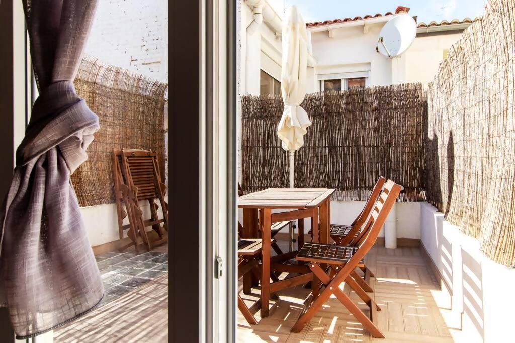 Apartamento Con Terraza Privada Cerca De La Playa Валенсія Екстер'єр фото