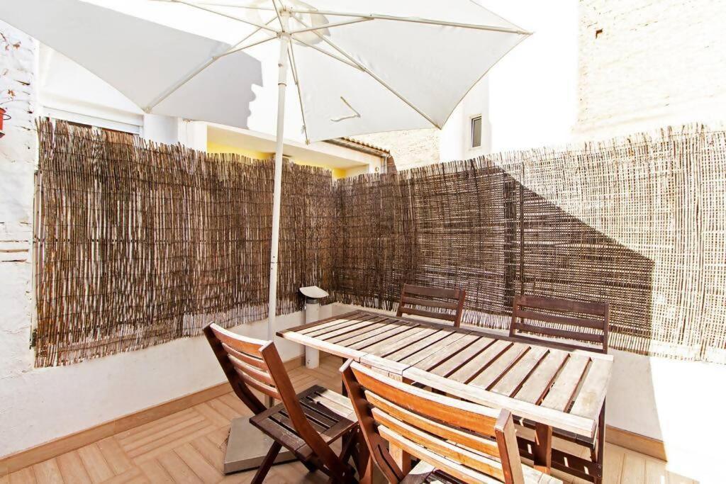 Apartamento Con Terraza Privada Cerca De La Playa Валенсія Екстер'єр фото